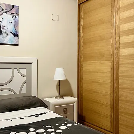 Apartment 2-bedroom With Terrace Vistaroja *